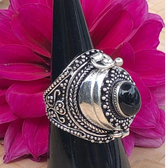 925 Sterling Black Onyx Poison Ring  Size 7 - Picture 3 of 7
